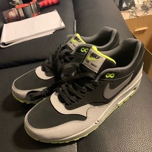 Nike Air Max 90 Sample Running Shoes